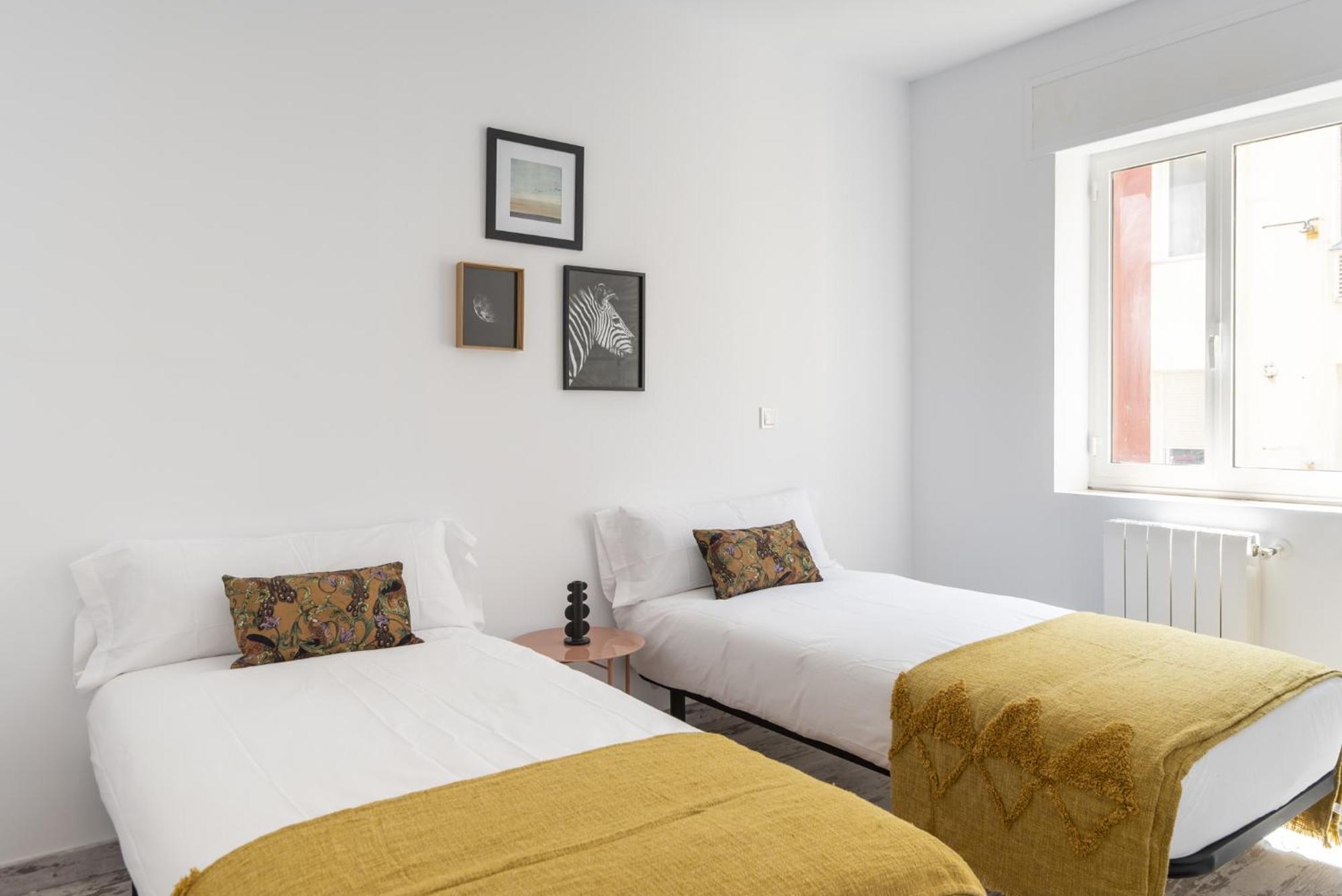 Apartamento De 4 Habitaciones En El Centro Santander Exterior foto